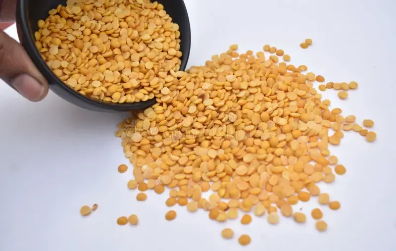Split pigeon peas (Toor)